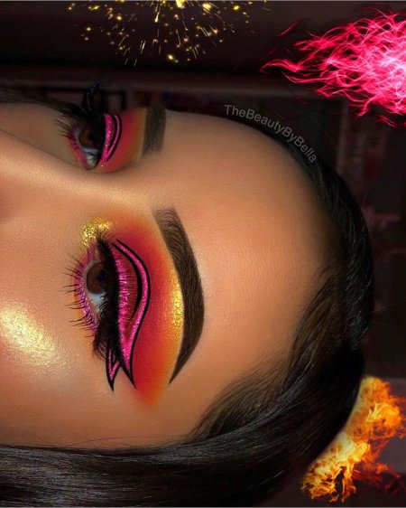 Яркие макияж