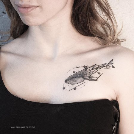 Эскизы татуировок для девушек на ключице