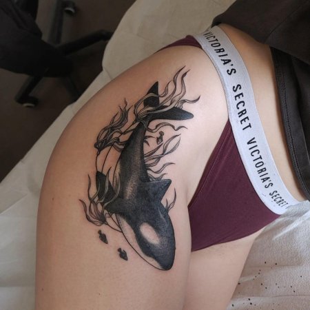 Кит татуировка