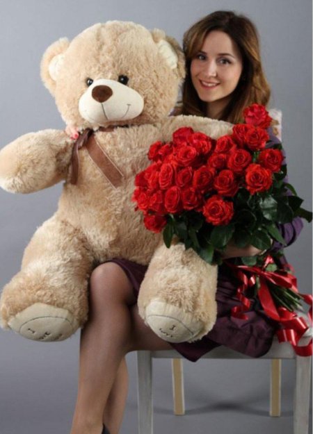 Плюшевый медведь большой