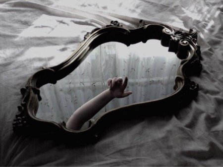 Фотосессия с зеркалом