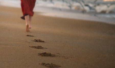 Песок у моря