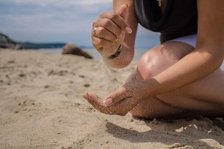 Песок в руках