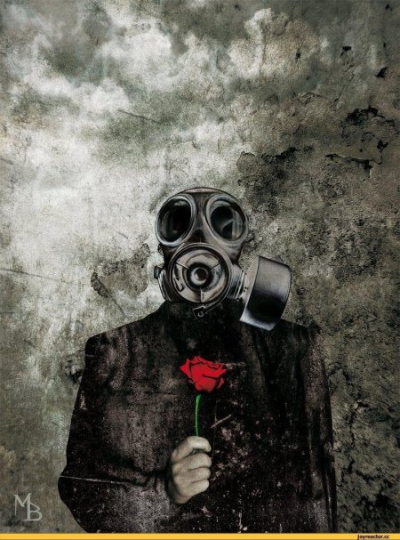 Человек в противогазе арт