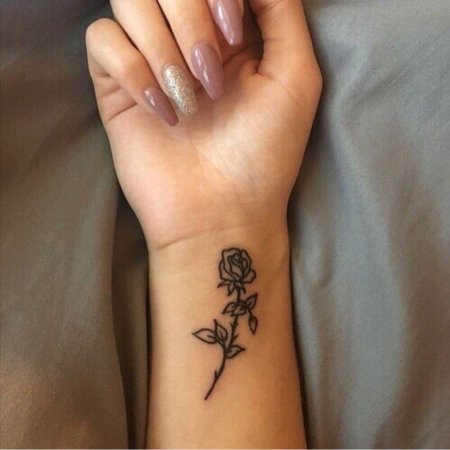 Женские татуировки маленькие