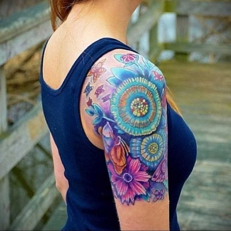 Цветное тату для девушек