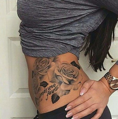 Тату женская