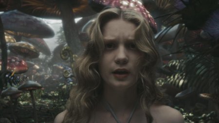 Миа васиковска алиса в стране чудес 2010