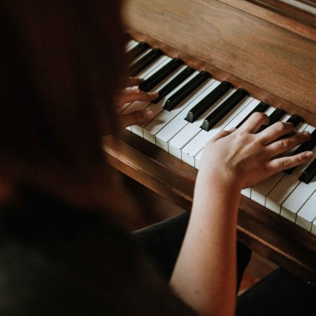 Игра на фортепиано