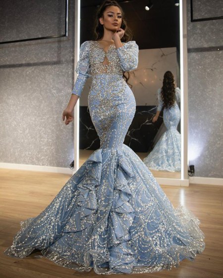 Роскошное платье