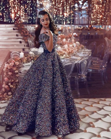 Платье шикарное вечернее