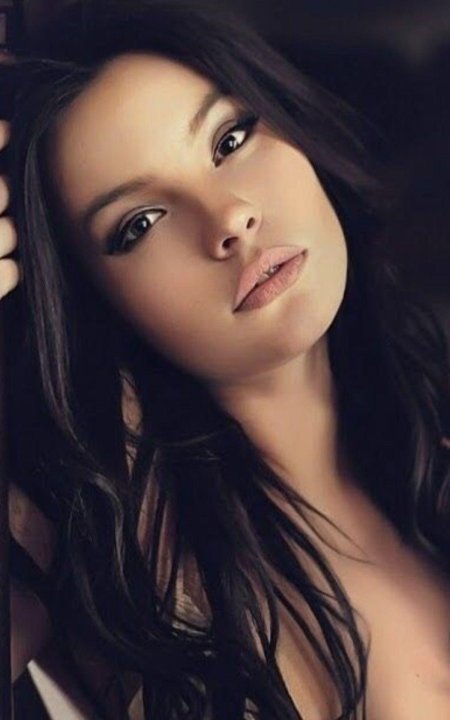 Брюнетки красивые девушки