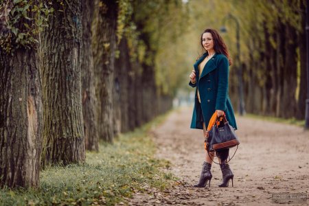 Девушки в парках на фотосессиях