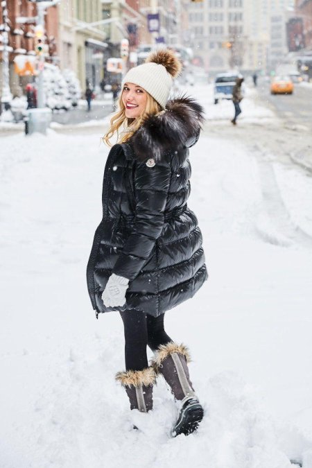 Пуховик moncler outfit