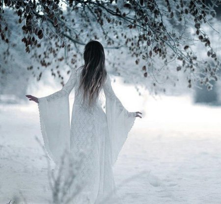 Зимняя фотосессия в платье