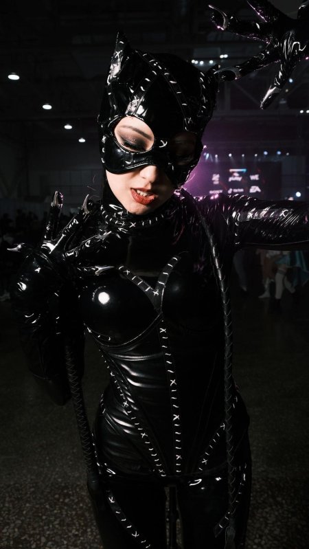 Catwoman cosplay эйден эшли