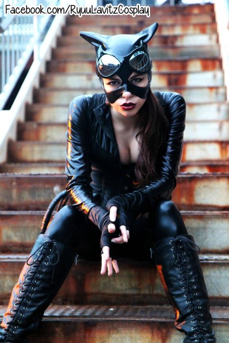 Косплей женщина кошка