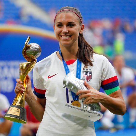 Алекс морган