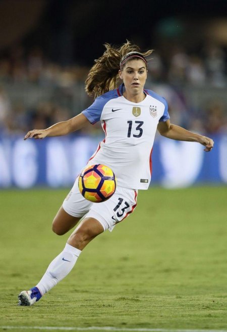 Алекс морган футболистка