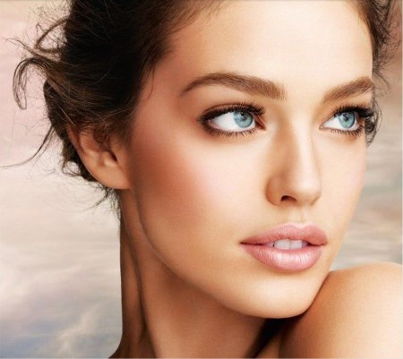 Эмили дидонато мейбелин