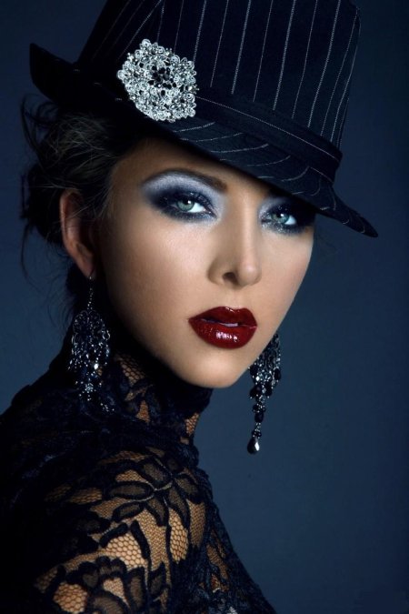 Роковая красотка вамп