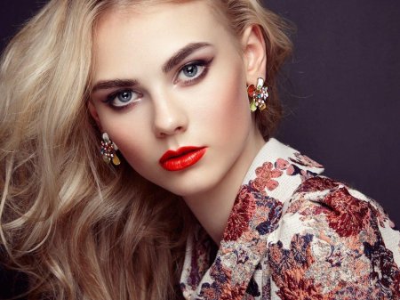 Девушек красивых