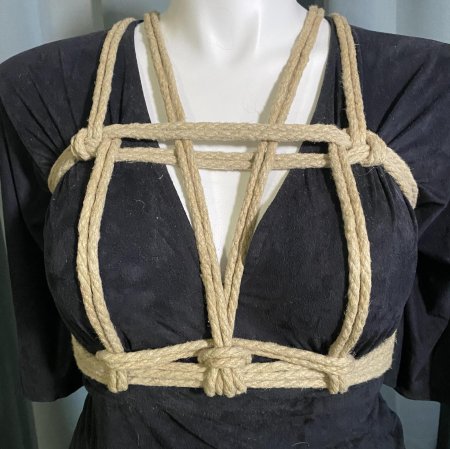 Шибари обвязка