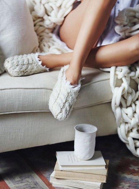 Уютная девушка