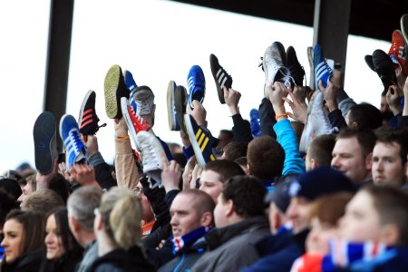 Adidas samba футбольные хулиганы