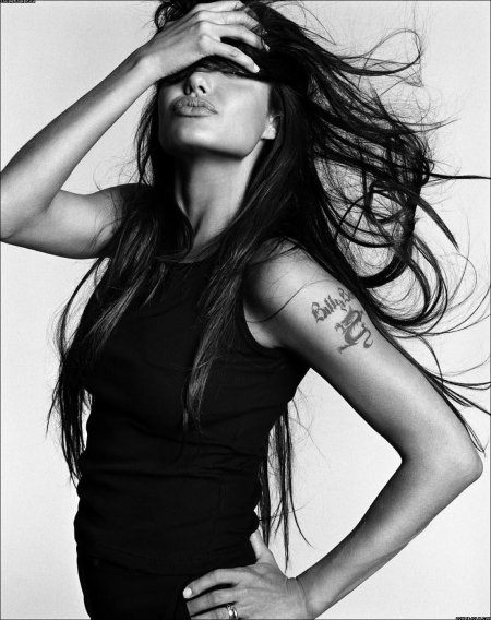 Анджелина джоли