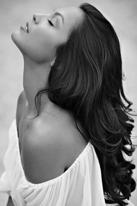 Нежная девушка