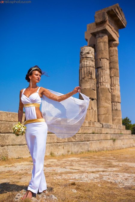 Образ в греческом стиле