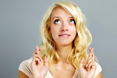 Девушка эмоции