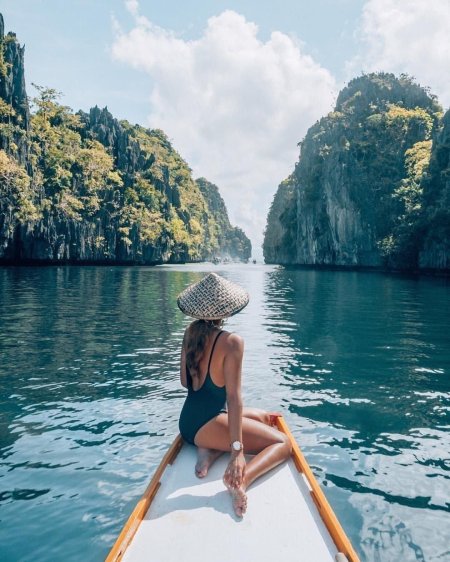 Девушка в путешествии