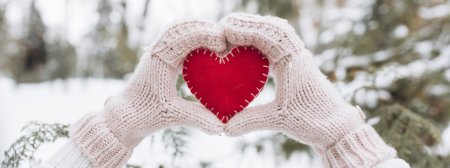 Сердце в варежках
