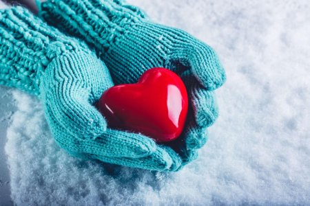 Варежки с сердцем