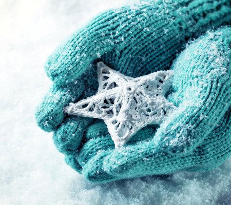 Снежинки на рукавичках