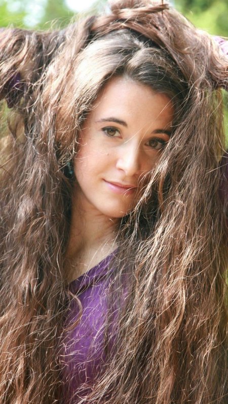 Марианна длинные волосы