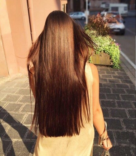 Длинные коричневые волосы