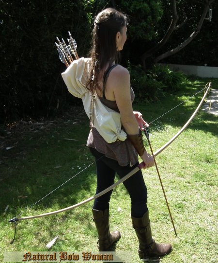 Девушки лучницы