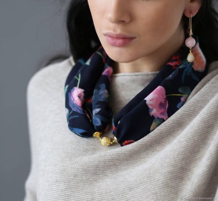 Платок на шею для женщин