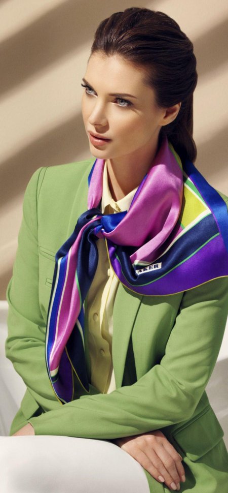 Шелковый шарф