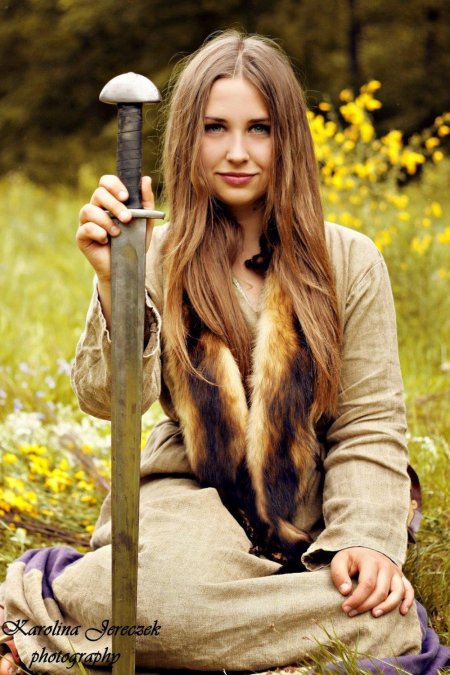 Скандинавский нордический внешность