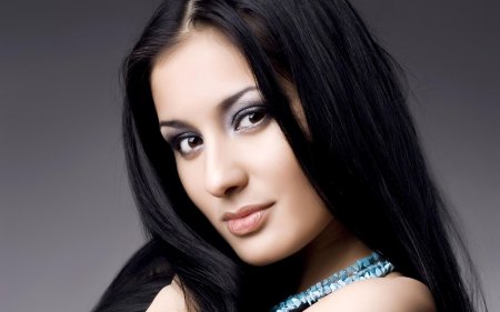 Зилола нуралиева