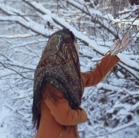 Павлопосадский платок шафран