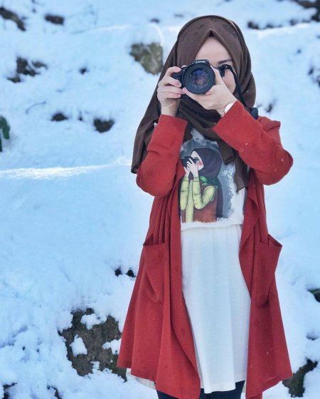 Девушка в платке мусульманка