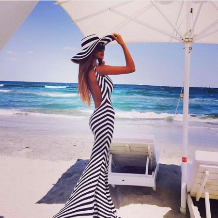 Платье в морском стиле