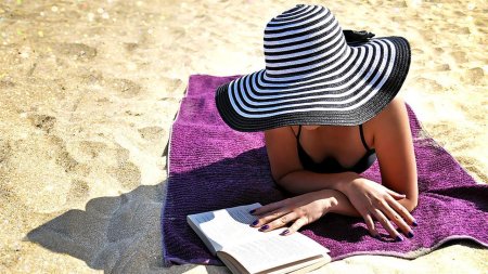 Шляпа на пляж