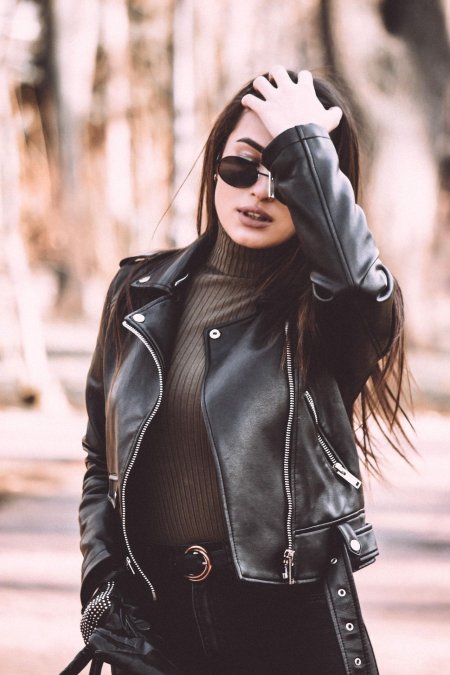 Фотосессия в кожаной куртке
