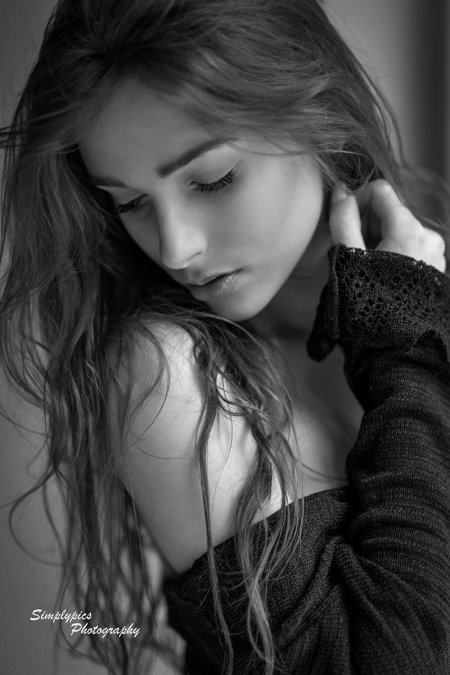 Чувственная девушка